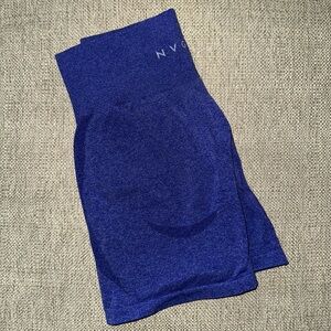 NVGTN contour shorts